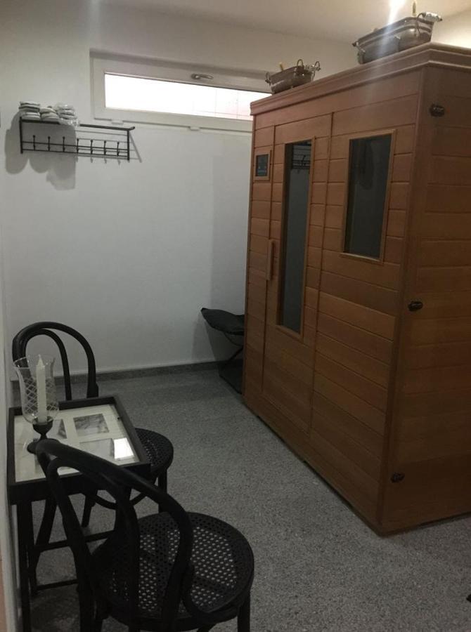 Damhills Apartments Bronowko Ngoại thất bức ảnh